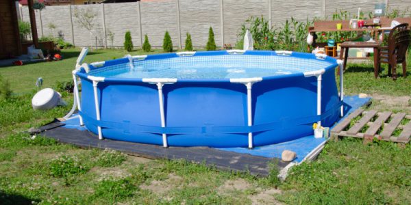 Zimowa Odyseja basenu stelażowego